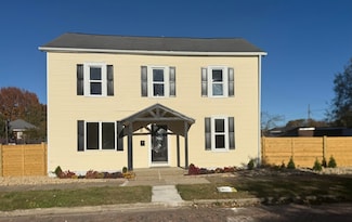 321 N 6th St, Ironton, OH 45638