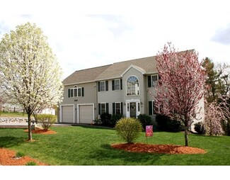 180 Bishop Rd, Fitchburg, MA 01420