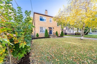 1313 Saint Charles Ave, Lakewood, OH 44107