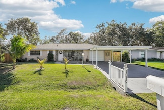 1510 Clarendon St, Lake Placid, FL 33852