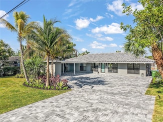 2417 NE 18th Ave, Wilton Manors, FL 33305