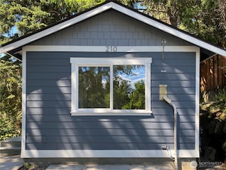 210 S 173rd Place Unit 1, Burien, WA 98148