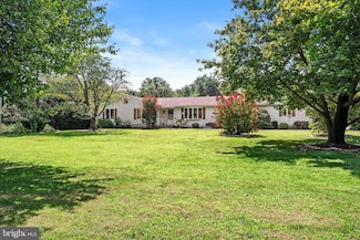 740 Windsor Perrineville, East Windsor, NJ 08520