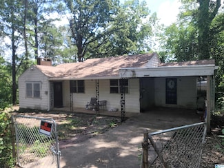 1945 Arkansas St, Leeds, AL 35094