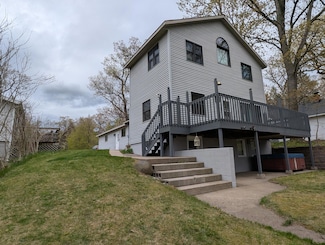 5657 Harding Ave, Muskegon, MI 49442