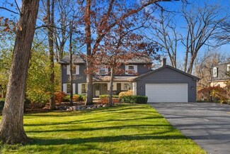846 Waveland Rd, Lake Forest, IL 60045