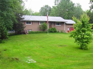 7836 Brownell Rd, Kirkville, NY 13082
