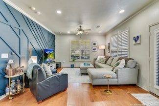 532 Refugio St, San Antonio, TX 78210