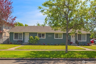 3210 26th St Unit A & B, Everett, WA 98201