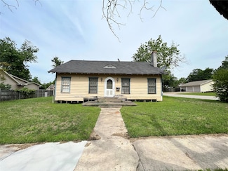 1118 N 2nd St, Temple, TX 76501