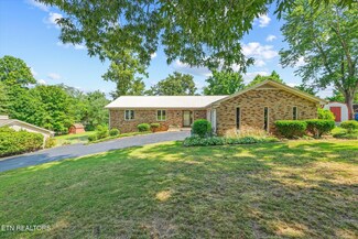 845 Pen Oak Dr, Cookeville, TN 38501