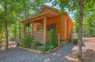 15 June Marie Ln, Murphy, NC 28906