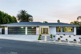 23873 Del Cerro Cir, Canoga Park, CA 91304