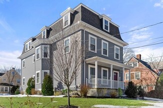 118 Arlington St Unit 3, Hyde Park, MA 02136