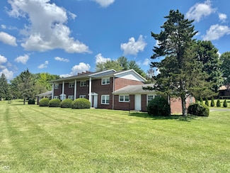 1002 Albin Pond Rd Unit 4, Greencastle, IN 46135
