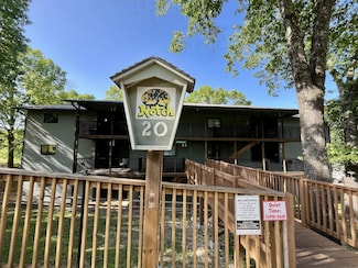 239 Notch Ln Unit 4, Reeds Spring, MO 65737