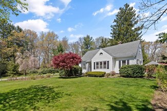 342 Bullard St, Holden, MA 01520