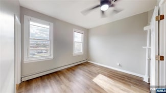 277 2nd Ave W, Newark, NJ 07107