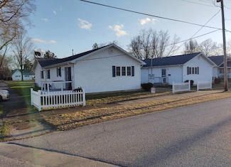 107 E Lamotte St, Palestine, IL 62451