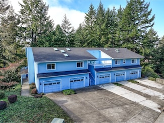 1455 Seacrest Ln Unit 3, Brookings, OR 97415