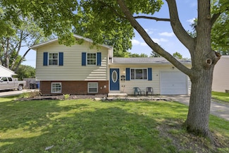 3620 Karikal Dr, Westerville, OH 43081