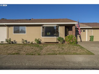1633 Johnson Dr, Newberg, OR 97132