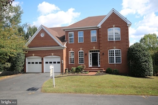 2410 Dakota Lakes Dr, Herndon, VA 20171