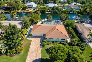1010 Kings Crown Dr, Sanibel, FL 33957