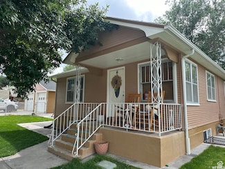 97 N 100 E, Marysvale, UT 84750