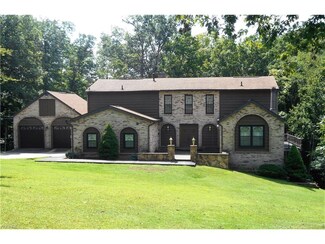 510 Ridgewood Blvd, Belpre, OH 45714