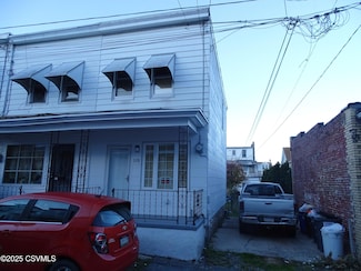 328 S Apple St, Mount Carmel, PA 17851