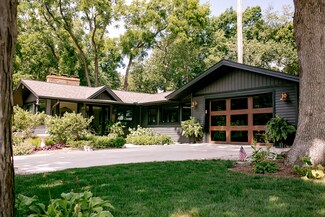 458 Carlock Rd, Carlock, IL 61725