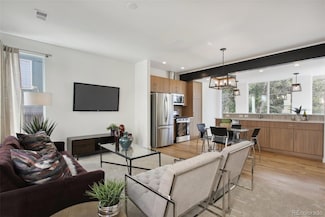 8711 E Hampden Ave Unit 15, Denver, CO 80231