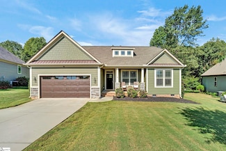945 Garnet Cir, Chesnee, SC 29323