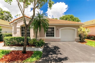 955 Azure Ln, Weston, FL 33326