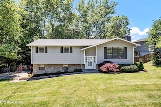 1901 Plumb Creek Cir, Knoxville, TN 37932