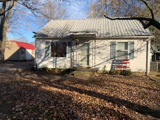 3217 Adams St, Owensboro, KY 42303