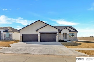 5510 N 212th Ave, Elkhorn, NE 68022