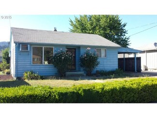 468 E Third Ave, Riddle, Or, OR 97469