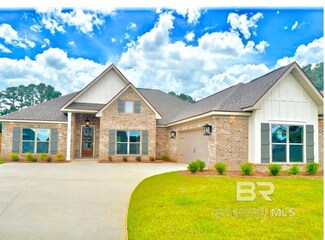 683 Kitfox Ave, Fairhope, AL 36532