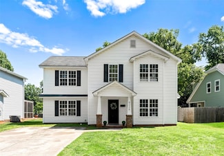 5229 Tarrywood Ln, Charlotte, NC 28205