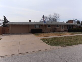 134 N Tuxedo Dr, South Bend, IN 46615