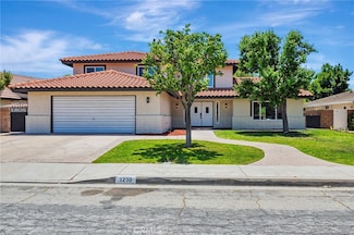 3230 Larwood St, Lancaster, CA 93536
