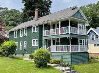 25 Circuit Ave E, Worcester, MA 01603