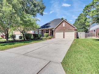 66 N Brooksedge Cir, Spring, TX 77382