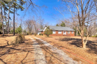 5760 Brookland Dr, Sumter, SC 29154