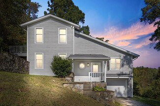 947 Coplin Run Rd, Bridgeport, WV 26330