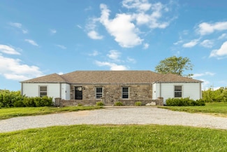 181 Boyle Ave, Harrodsburg, KY 40330