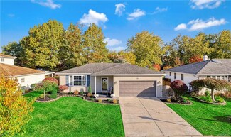 196 Wayside Dr, Depew, NY 14043