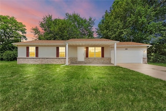 457 Orchard Ct, Troy, IL 62294